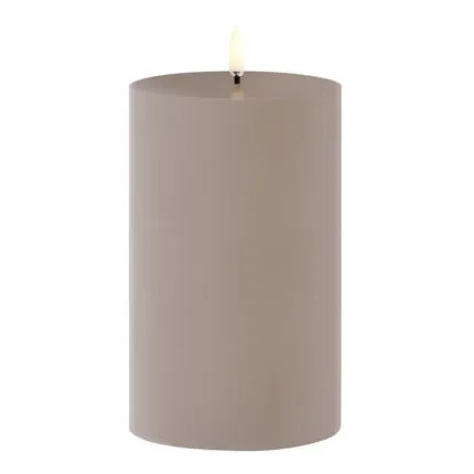 Uyuni Outdoor LED Stumpenkerze 8,4 x 15cm sandstone – Hauptansicht