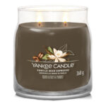 Yankee Candle Vanilla Bean Espresso Kerze mit zwei brennenden Dochten