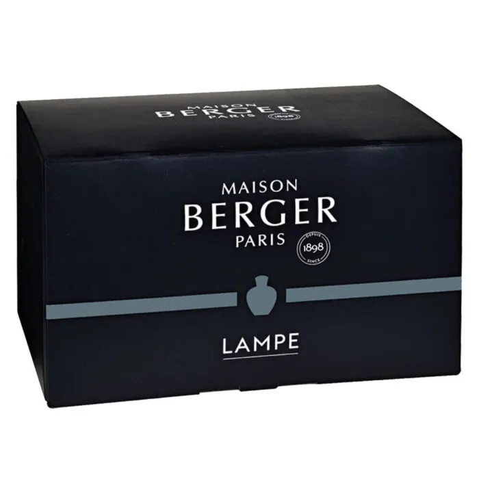 Schwarzer Produktkarton von Maison Berger Paris mit Aufdruck LAMPE