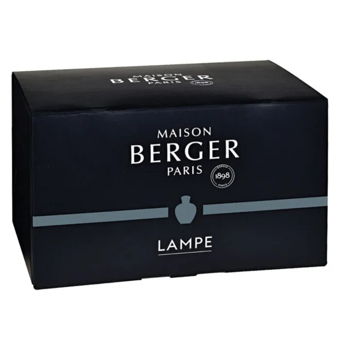 Schwarze Verpackung von Maison Berger Paris mit dem Aufdruck Lampe