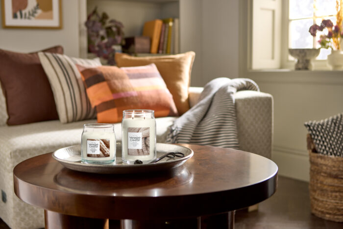 Warm Cashmere Signature Medium Jar 368g 2-Docht – Produktansicht
