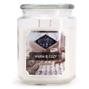 Frontansicht der Candle Brothers Warm & Cozy Kerze im Glas