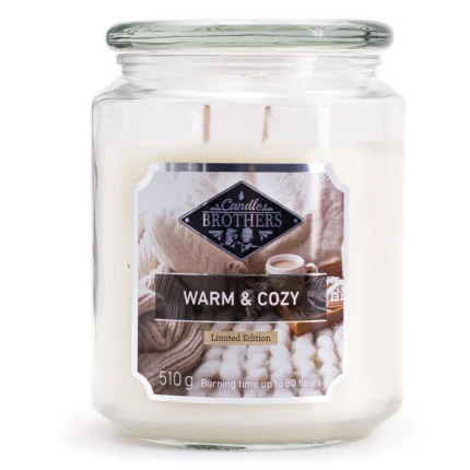 Frontansicht der Candle Brothers Warm & Cozy Kerze im Glas