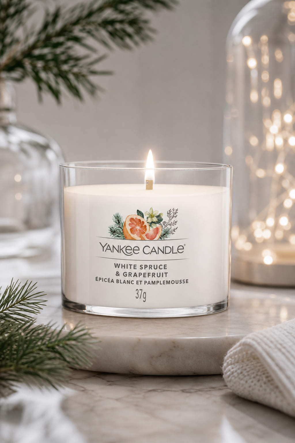 White Spruce & Grapefruit 37g in einer stimmungsvollen Anwendungsszene