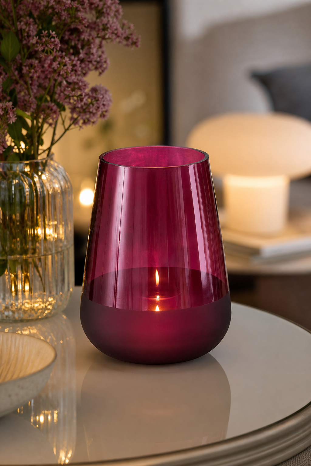 Windlicht Fury pink 20cm in einer stimmungsvollen Anwendungsszene