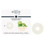 Runde Nachfüllscheibe neben der Maison Berger Zitronenblüte-Verpackung